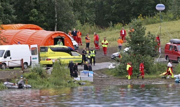 92 smrtnih žrtev na Norveškem: Storilec priznal nekatera dejanja, motiva pa ni razkril