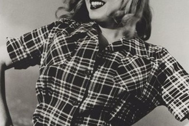 Foto: Prve profesionalne fotografije Marilyn Monroe bodo prodali na dražbi