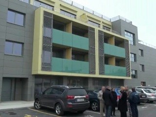 V Murglah so danes predstavili nova oskrbovana stanovanja za starejše. Vseh je 56, od tega 12 v lasti Javnega stanovanjskega...