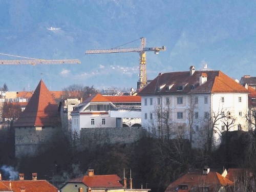 Kranj z obnovo gradu Kieselstein in projektom treh stolpov dobiva lepšo podobo in moderen kulturni prostor, a bo treba...