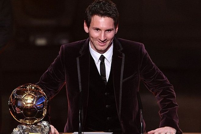 Lionel Messi je bil tretjič zapored izbran za najboljšega nogometaša na svetu.
