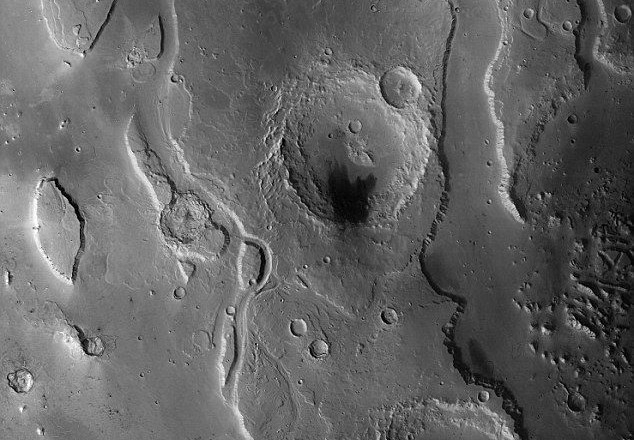 Foto: Neverjetno natančni 3D-posnetki topografije planeta Mars