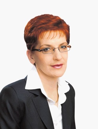 Magistra poslovnih ved, 49-letna Nevenka Ribič, prihaja iz gospodarstva. Po diplomi iz poslovnih financ na Visoki...