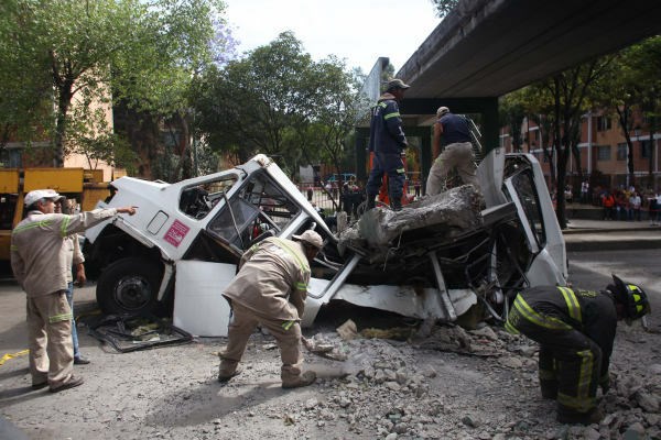 Mehiko je sinoči prizadel močan potres, poročil o večji gmotni škodi (še) ni.