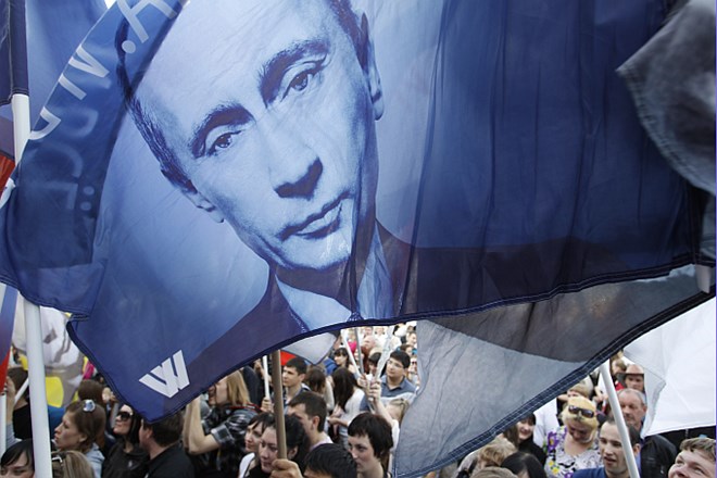 Prebegli ruski mogotec ponuja 12,8 milijona evrov tistemu, ki ''ujame Putina živega''