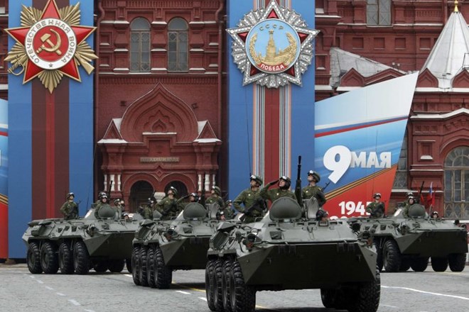 Foto: Moskovska parada ob dnevu zmage v znamenju protestov