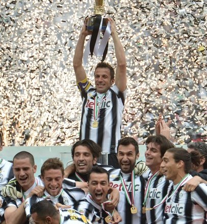 Slavili so tudi v Torinu: sezona brez poraza, 28. scudetto in slovo Del Piera