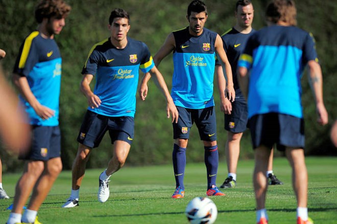 S pripravami na novo sezono so danes začeli tudi nogometaši Barcelone.