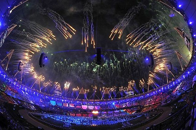 V Londonu so se začele olimpijske igre: prireditelji presenetili s prižigalci ognja