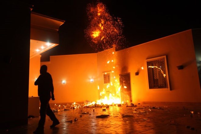 Foto: Napad v Libiji je bil načrtovan, proteste izrabili za distrakcijo