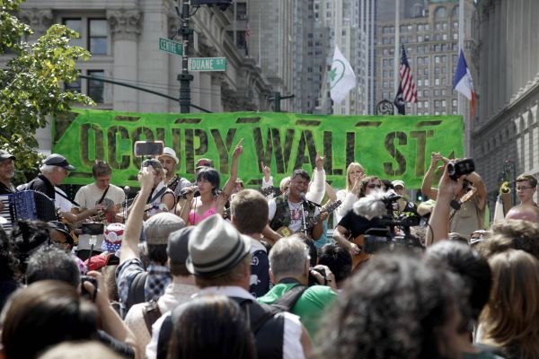 Foto: Wall Street ob obletnici zasedbe znova v znamenju protestov