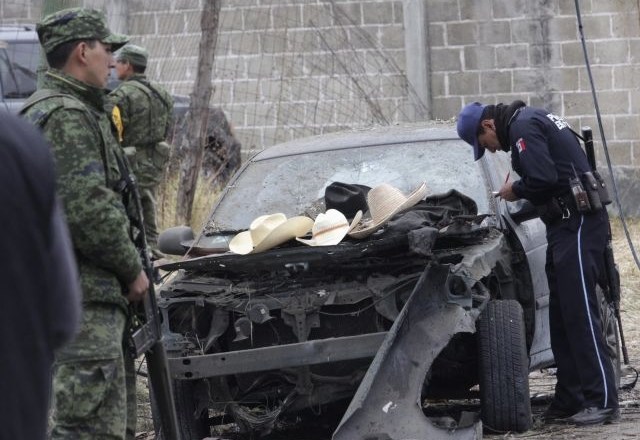Foto in video: V eksploziji pirotehničnih sredstev v Mehiki umrlo 13 ljudi, 154 je ranjenih