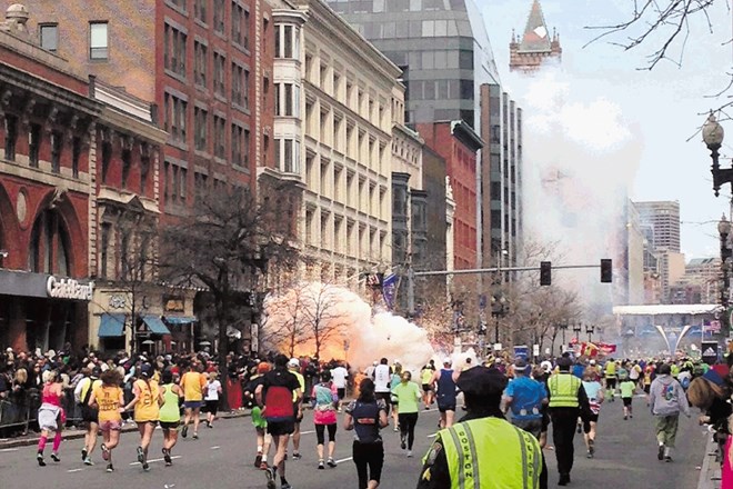 Krvavi cilj bostonskega  maratona