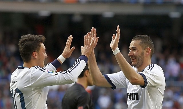 Özil je proti Betisu zadel dvakrat, en gol pa je prispeval Benzema. (Foto: Reuters) 