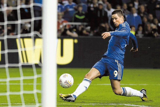Vodilni gol za Chelsea je zabil Fernando Torres (na fotografiji), odločilnega za londonski klub in novo evropsko lovoriko pa...