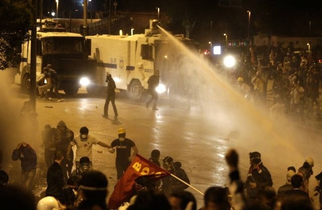 Tudi srečanje z vlado ni pomagalo: Turški protestniki bodo nadaljevali s svojimi akcijami