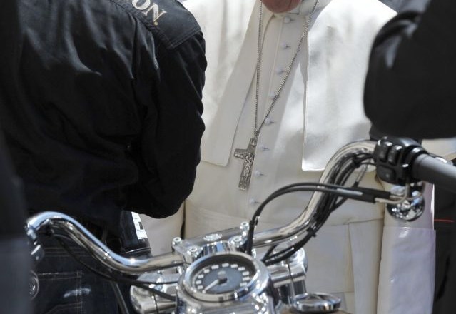 Bikerji zavzeli Vatikan (foto)