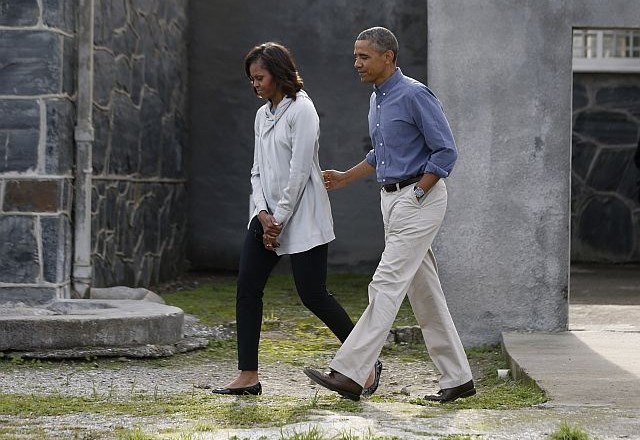 Obama z ženo Michelle (foto: Reuters) 