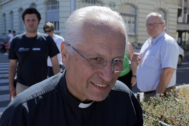 Novi začasni upravljalec ljubljanske nadškofije je postal novomeški škof Andrej Glavan.  Foto: Jaka Gasar 