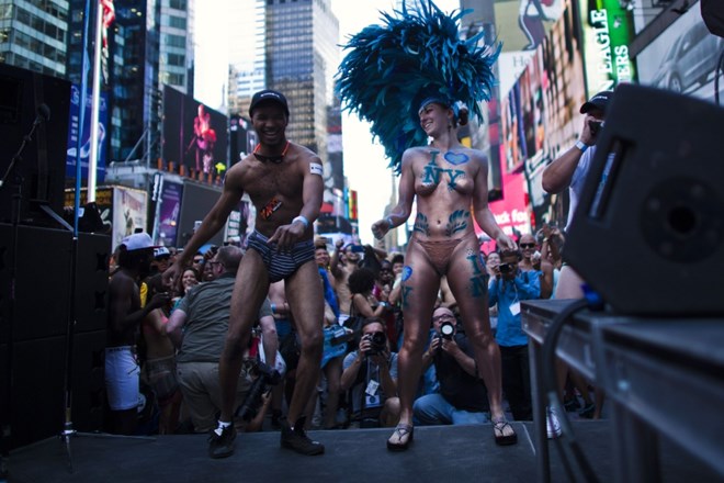 Foto: Zborovanja v spodnjicah v New Yorku se je udeležil tudi “Anthony Weiner”