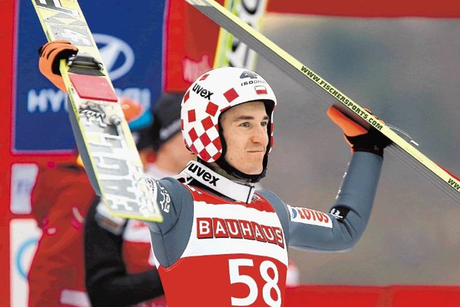 Poljak Kamil Stoch je bil prvo ime skakalnega konca tedna – na sobotni tekmi je bil drugi, na nedeljski prvi. 
