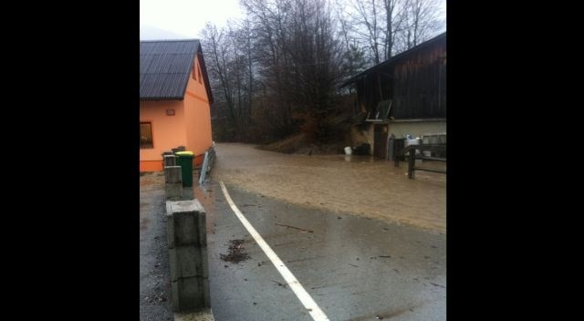 Poplave v Grajski vasi v Spodnji Savinjski dolini. 