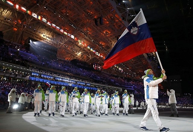Slovenski zastavonoša je bil tokrat Tomaž Razingar. (Foto: Reuters) 