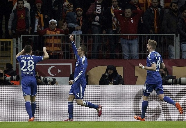 Fernando Torres je v Carigradu že v 9. minuti popeljal Chelsea v vodstvo. (Foto: Reuters) 