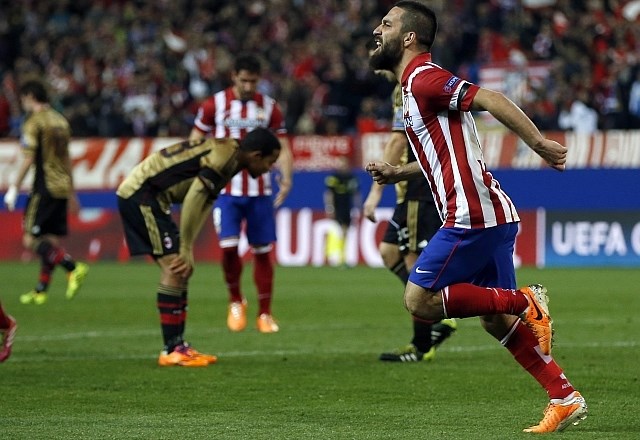 Turek Arda Turan je v 41. minuti dosegel lep gol za Atletico, ki je Madridčane popeljal v vodstvo z 2:1. 