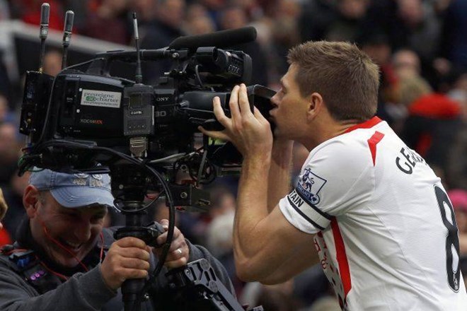 Junak srečanja je bil kapetan Liverpoola Steven Gerrard (Foto: Reuters) 