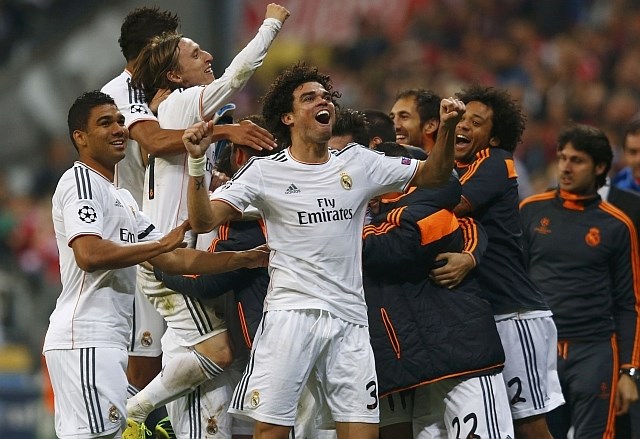 V taboru Reala so se z visoko zmago približali tako želenemu 10. naslovu evropskih klubskih prvakov. (foto: Reuters) 