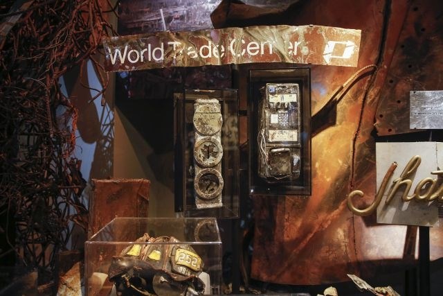 Muzej 11. septembra: Svet kraj upanja, ki spominja na grozote in pogum (foto in video)