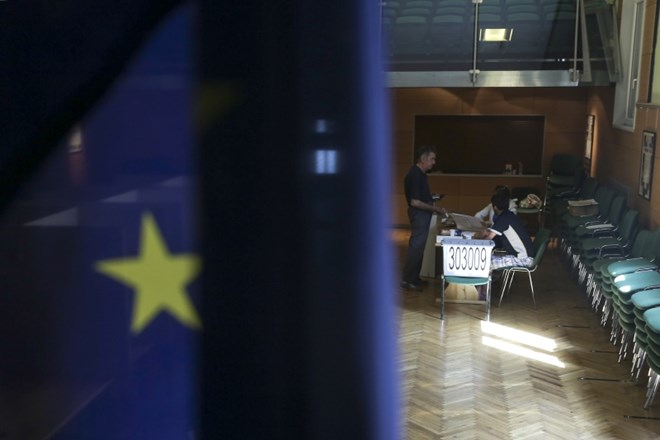 SDS zmagovalka evropskih volitev; Udeležba za las višja kot leta 2009
