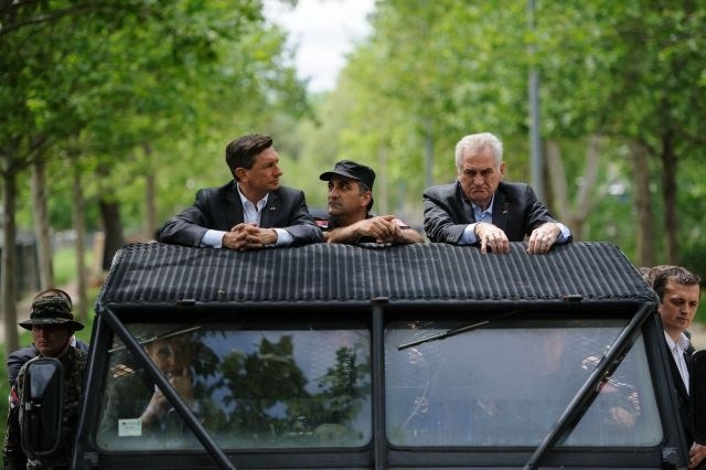 Pahor v Srbiji: To je veliko večja tragedija, kot sem jo lahko videl prek televizije (foto)