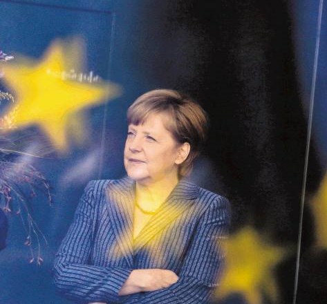 Nemška kanclerka Angela Merkel naj bi v zakulisju  še vedno iskala pravega kandidata. 