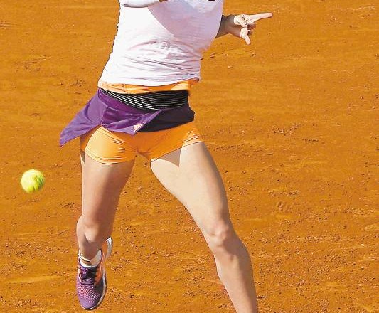 Simona Halep si je za uspeh v tenisu pomanjšala tudi prsi. 
