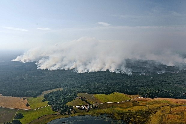 Na Švedskem divja najhujši gozdni požar v zadnjih desetletjih 