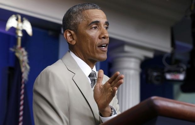 Obamove ugotovitve glede krize v Siriji zasenčila obleka v bež barvi 