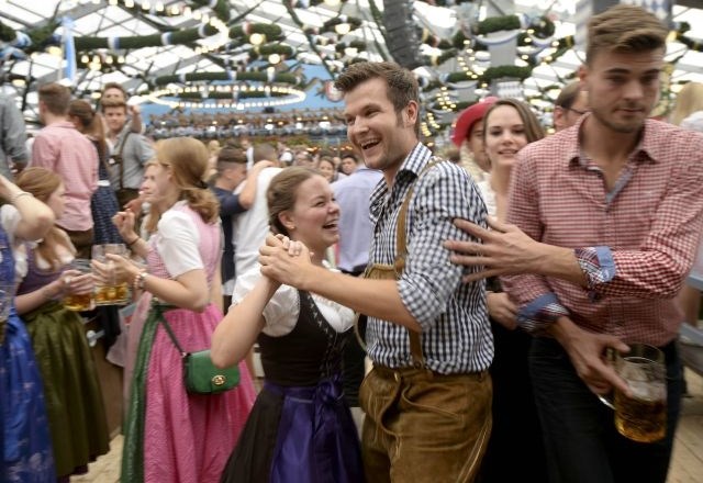 Organizatorji na letošnjem Oktoberfestu pričakujejo šest milijonov obiskovalcev (foto)