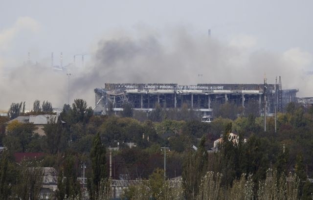 Novi spopadi so izbruhnili na zaprtem letališču v mestu Doneck, kjer so ukrajinske sile po lastnih navedbah ubile najmanj...