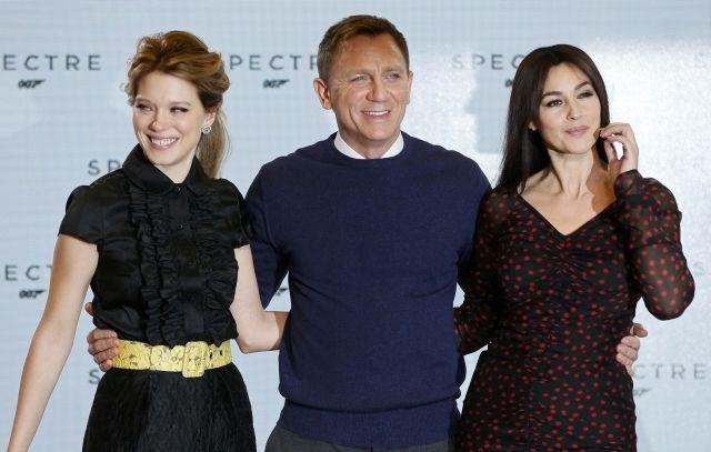 Lea Seydoux, Daniel Craig in Monica Bellucci. (Foto: Reuters) 