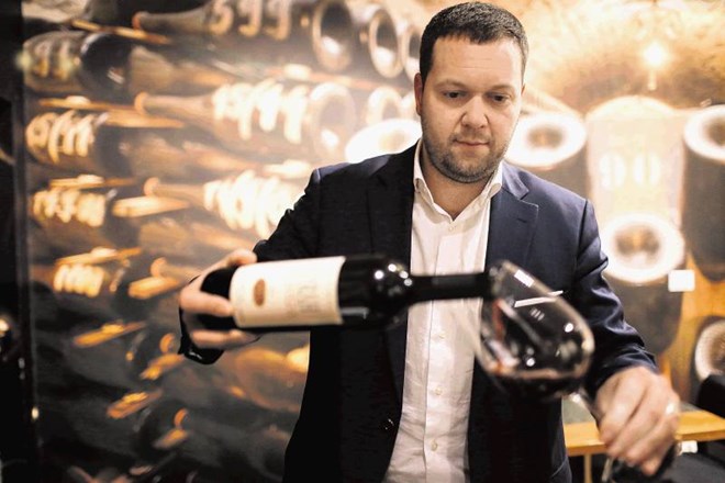 Gašper Čarman,  sommelier in lastnik spletne vinoteke eVino, je prepričan, da se je globalni prodor syraha zgodil zato, ker...