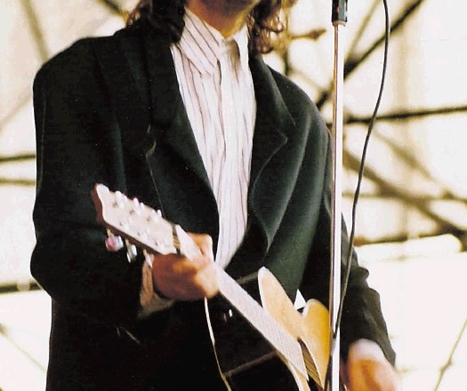 Rocker Bob Geldof, pobudnik projekta Band Aid, je svoje človekoljubno delovanje nadaljeval tudi pozneje ter za svoje napore...