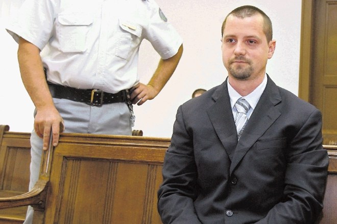 Borut Černe je tri leta in pol preživel v priporu, nato so ga izpustili. 