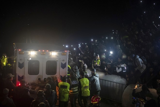 #video Tragičen zaključek: reševalci so se do malega Rayana prebili prepozno
