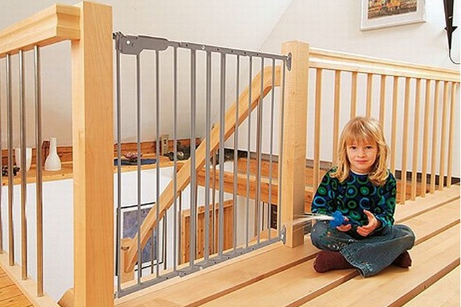 Varnostne ograje so odlična rešitev za varnost otrok v stanovanju 