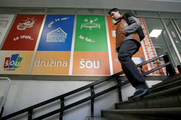 Varčevanje: V ŠOU Ljubljana naj bi letos službo izgubila kar tretjina zaposlenih