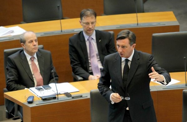 Premier Borut Pahor danes odgovarjal na poslanska vprašanja.