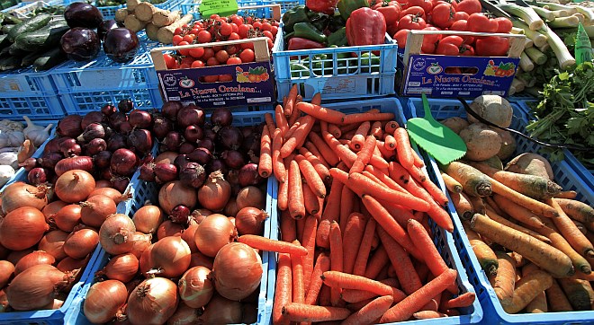 Pridelovalci zelenjave odslej združeno s spletno prodajo