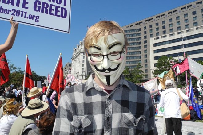 Anonimni se pridružujejo "okupaciji ameriških mest".